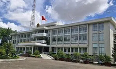 Chủ tịch Cần Thơ yêu cầu tăng cường chuyển đổi vị trí công tác cán bộ