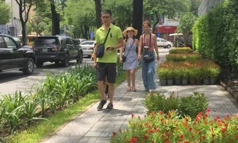 TP.HCM sẽ thí điểm phần mềm cấp phép, thu phí sử dụng vỉa hè
