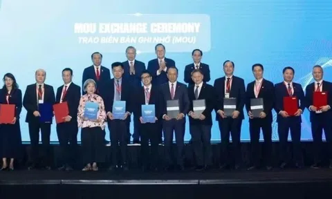 Hợp tác công nghệ sẽ thành trụ cột quan trọng trong quan hệ Việt Nam - Singapore