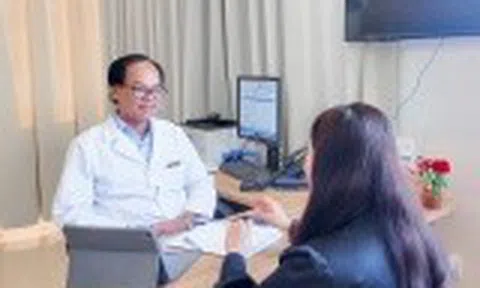 Chuyên gia sản khoa hơn 30 năm đồng hành cùng mẹ và bé