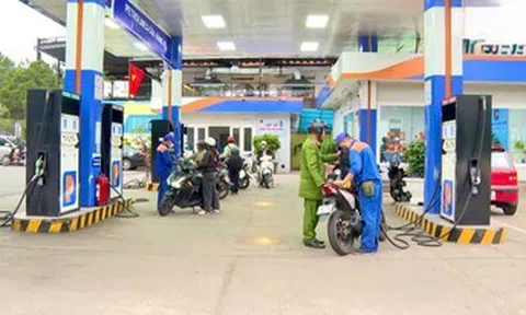 Xăng E10 và những thông tin cần kiểm chứng trước khi chia sẻ
