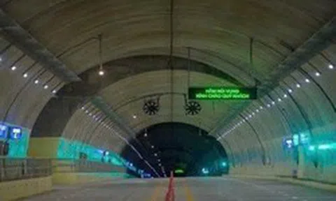 Dùng công nghệ ngoại xịn nhưng hỏng toàn bộ sau 3 năm, Việt Nam tự sửa và thành công lớn, biến cao tốc 9.000 tỷ đồng sở hữu hầm cấp đặc biệt thành hình mẫu mới