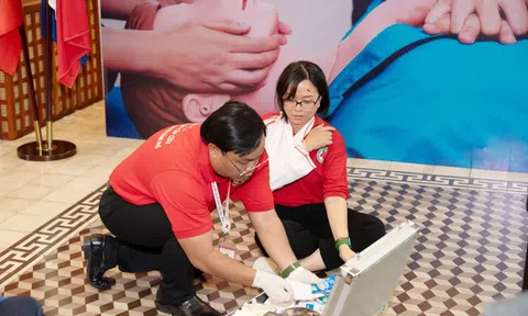 Long Châu mở rộng vai trò nhà thuốc trong hỗ trợ sơ cấp cứu cộng đồng