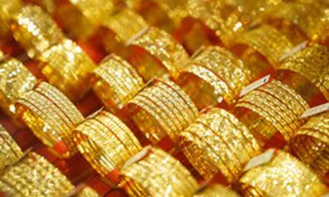 Chiều 5/6: Giá vàng SJC, vàng nhẫn trơn giảm mạnh gần 4 triệu đồng/lượng