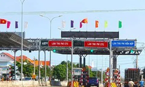 Phát hiện hàng trăm lượt xe được miễn phí sai quy định qua BOT Hòa Phước