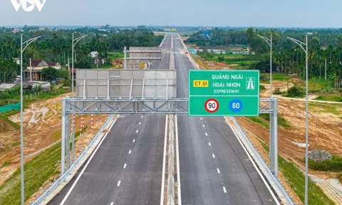 Bộ Xây dựng lấy ý kiến về mở rộng cao tốc Bắc - Nam lên 6 làn xe