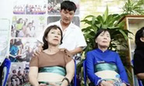 Bình Phú có nhà sinh hoạt cộng đồng người cao tuổi, Xuân Hòa khám sức khỏe miễn phí cho người dân