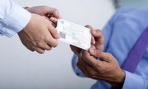 Tất cả người dân đi khám bệnh trái tuyến sắp đón tin vui lớn từ 1/7