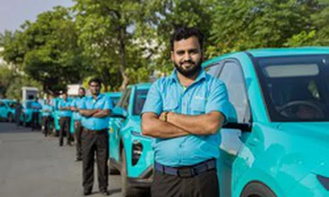 Chỉ sau 3 ngày, hãng taxi của ông Phạm Nhật Vượng đã lên Top 1 hạng mục trên App Store Ấn Độ