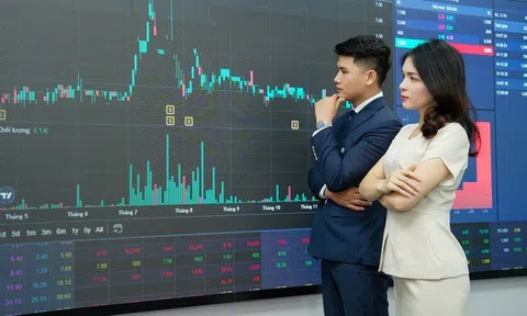 VN-Index dò đáy quanh 1.750 điểm, chờ lực cầu trở lại