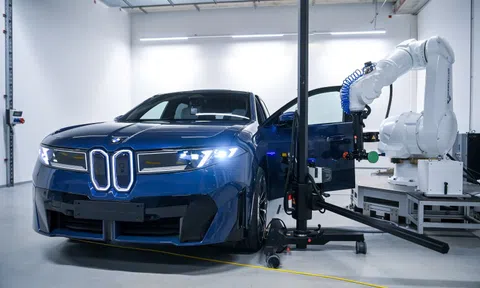 Vừa mới ra mắt, BMW iX3 đã nằm trong diện triệu hồi