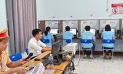 Bộ Công an đề xuất tăng số câu hỏi lý thuyết, kéo dài quãng đường sát hạch GPLX