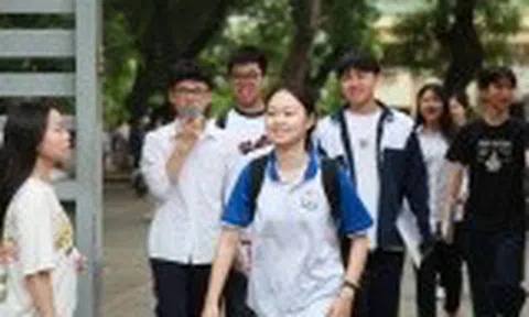 Hôm nay, hơn 1,2 triệu thí sinh làm thủ tục dự thi tốt nghiệp THPT 2026