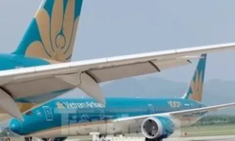 Cổ phiếu Vietnam Airlines 'cháy hàng'