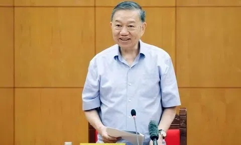 Xây dựng công tác tư tưởng của Đảng hiện đại, chủ động, chuyên nghiệp, hiệu quả