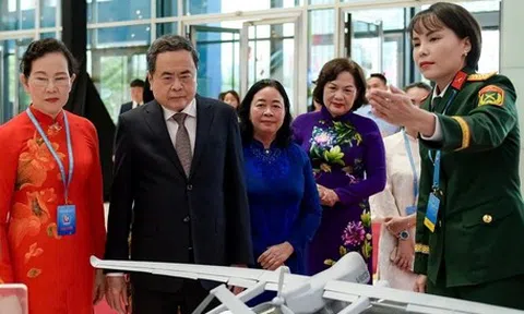 Chủ tịch Quốc hội và các lãnh đạo Đảng, Nhà nước dự Đại hội đại biểu Phụ nữ toàn quốc