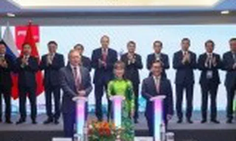 Thủ tướng Lê Minh Hưng chứng kiến công bố 3 đường bay mới tới Nga và ký kết loạt thỏa thuận chiến lược
