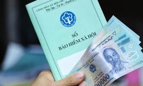 Phụ cấp theo xếp loại có tính đóng BHXH và lương làm thêm giờ?