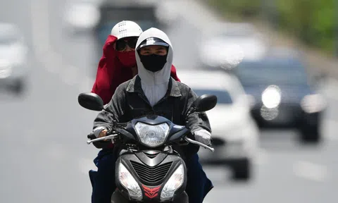 Miền Bắc, miền Trung nóng gay gắt, có nơi trên 40°C