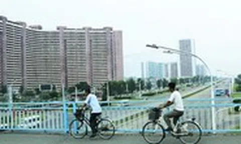 Chuyện chưa kể sau trang báo - Kỳ 4: Những ngày đặc biệt ở Triều Tiên