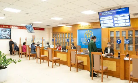 Xem xét trách nhiệm cán bộ yêu cầu cụ bà đến phường làm thủ tục hành chính