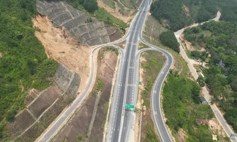 Đề xuất dời vị trí một nút giao trên cao tốc La Sơn - Hòa Liên vì sạt lở