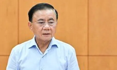 Bộ Chính trị: Sửa chính sách hình sự về kinh tế, công nghệ theo hướng giảm phạt tù, tăng xử lý kinh tế