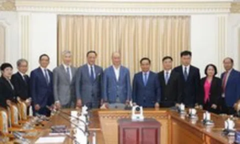 TP.HCM cùng UOB trao đổi định hướng tham gia các cơ chế tài chính mới trong khuôn khổ VIFC-HCMC