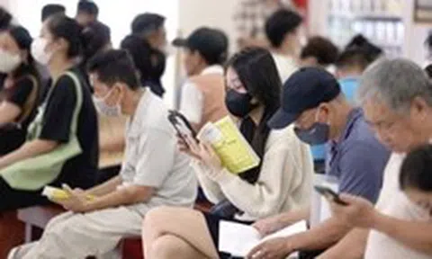 Từ 1-7, người dân TP.HCM có thể tra cứu hồ sơ sức khỏe điện tử ngay trên điện thoại