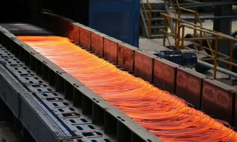 Carbon có giá, nhà máy thép phải đổi cách vận hành
