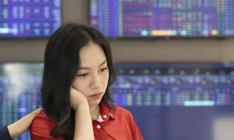 VN-Index lại di chuyển 'lờ đờ'