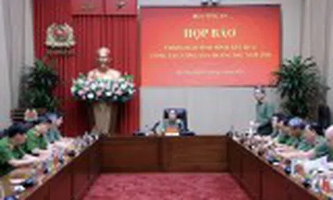 Triệt phá loạt đường dây lừa bán "suất ngoại giao" nhà ở xã hội, khởi tố 13 bị can