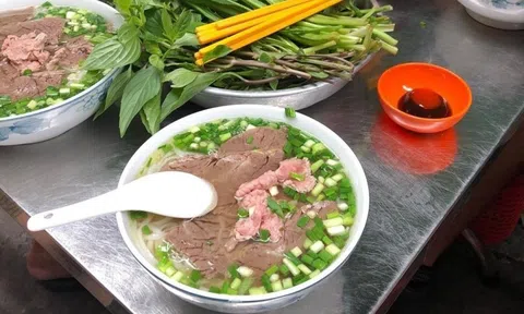 Giá xăng giảm nhưng hàng ăn chưa giảm, Bộ Công Thương nói gì?