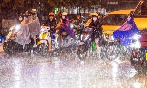 Dự báo thời tiết Hà Nội hôm nay 28/8: Ngày nắng gián đoạn, đêm mưa rào