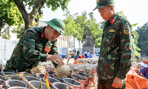 Loạt trận địa pháo hoa sẵn sàng khai hỏa đêm 10/10 tại Hà Nội