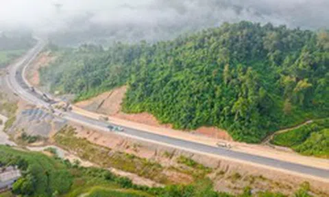 Huy động 2.046 người và 897 máy móc, Đèo Cả quyết mang tin vui tại dự án giao thông thách thức bậc nhất cả nước