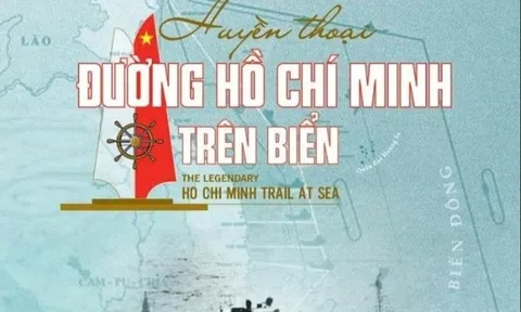 Ra mắt sách ảnh song ngữ 'Huyền thoại đường Hồ Chí Minh trên biển'