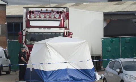 Tình tiết mới trong phiên tòa xử vụ 39 người Việt chết ở Anh