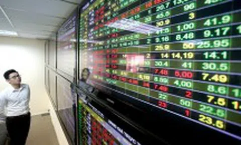 Trái ngược với khối ngoại, tự doanh CTCK mua ròng trở lại 1.379 tỷ đồng trong tuần 19-23/10