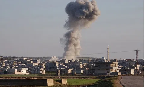 Tung đòn sấm sét vào Tây Bắc Syria, Nga “1 mũi tên trúng 2 đích”