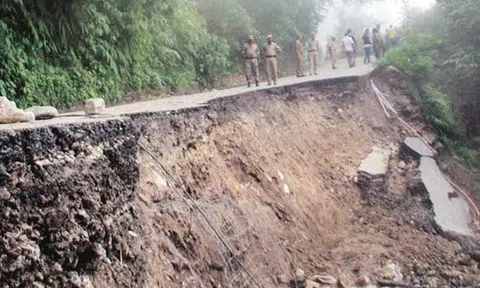 Nỗi đau và ám ảnh kinh hoàng từ thảm họa sạt lở đất ở châu Á