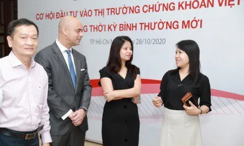 Cơ hội đầu tư vào thị trường chứng khoán Việt Nam trong thời kỳ bình thường mới