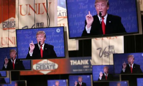 Cuộc chiến truyền hình với 810 triệu USD của phe Biden