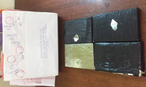 Mở rộng điều tra vụ vận chuyển 4 bánh heroin
