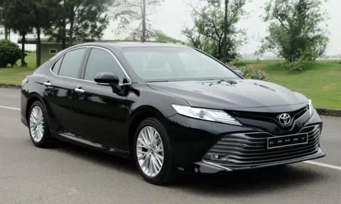 Giá ôtô tháng 11 - xe khuyến mại mạnh, xe cắt giảm ưu đãi