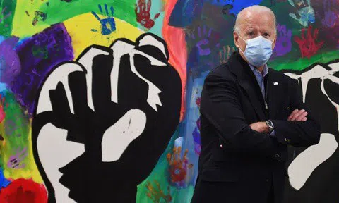 Điều gì chờ đợi ông Biden trong 100 ngày đầu nắm quyền?