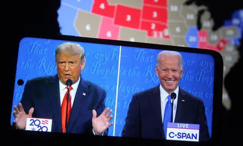 'Thị trường chứng khoán thích ông Biden'