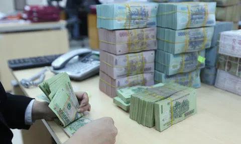 Hải quan thu ngân sách giảm 14,66%