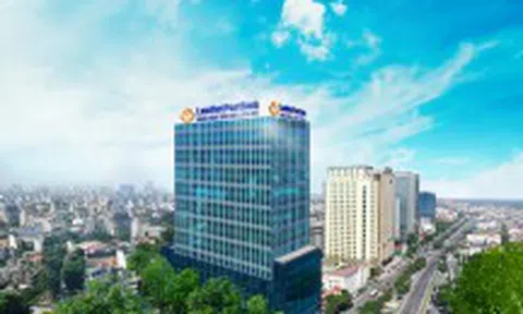 Cổ phiếu LPB tăng 4,6% trong ngày đầu lên sàn HoSE