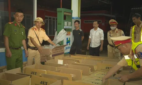 Đắk Lắk: Bắt vụ vận chuyển thuốc lá lậu lớn nhất từ trước đến nay